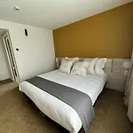 Akena Chauray-niort Hotel Chauray
