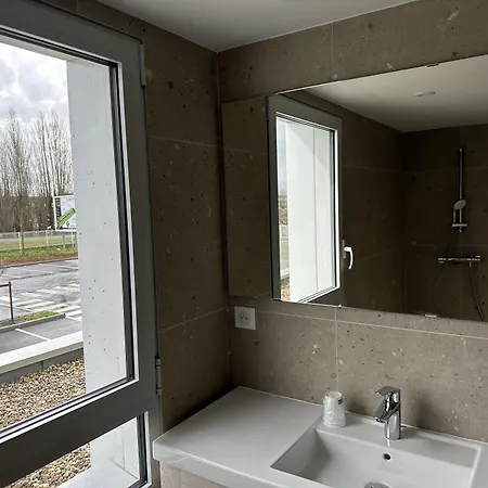 Akena Chauray-niort فندق Chauray