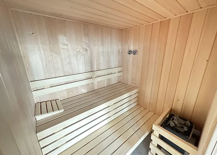 Hotel Akena Chauray-niort 3*