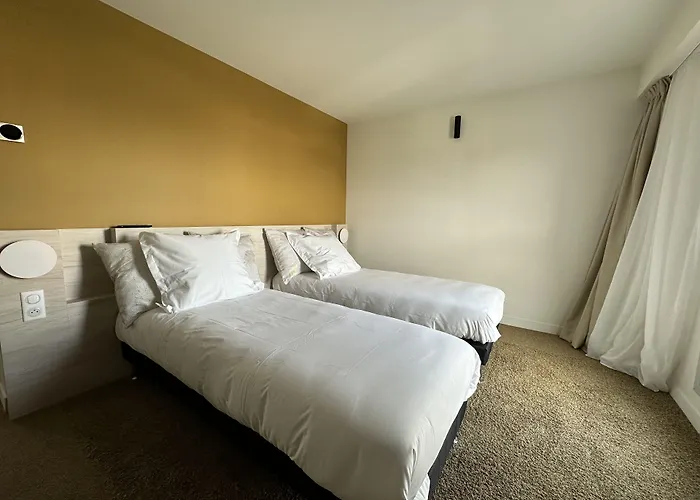 Akena Chauray-niort Hotel 3*